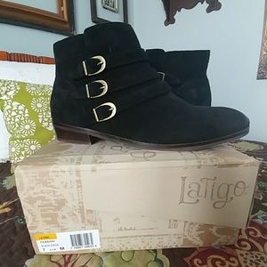 Latigo black booties